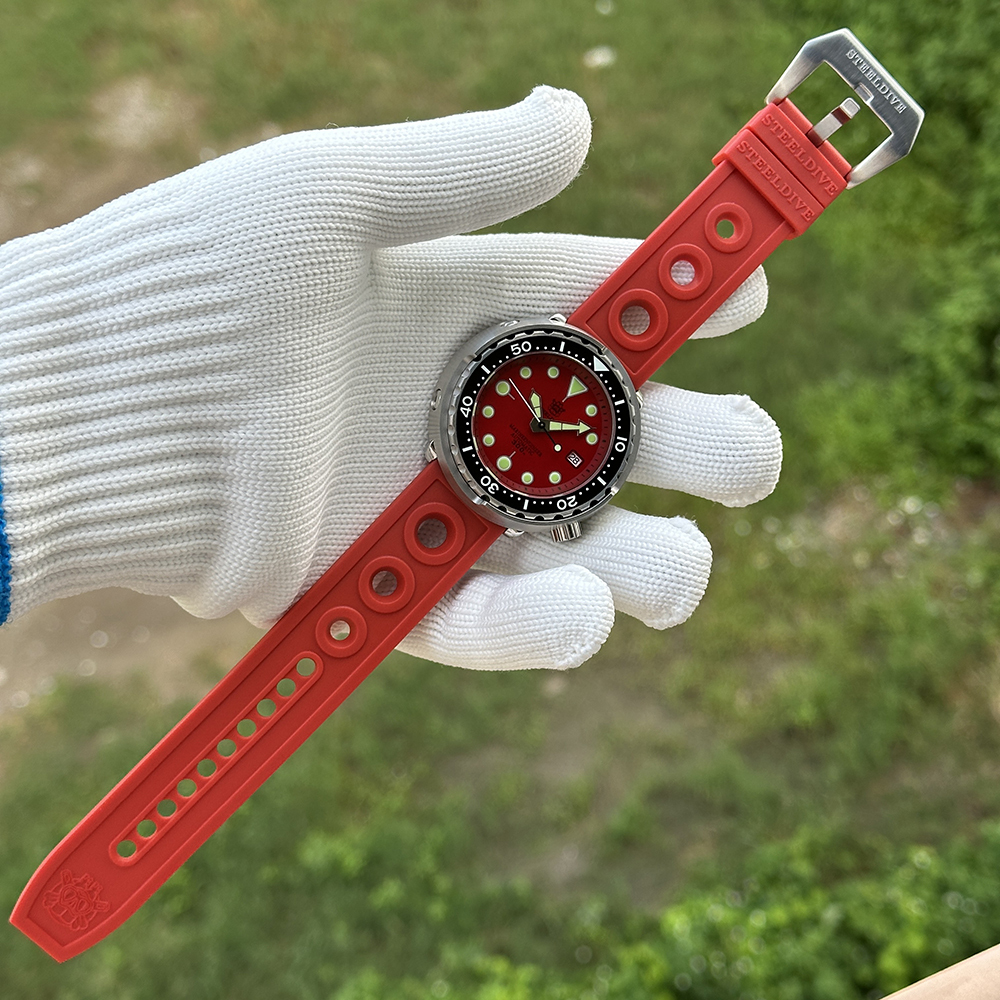 STEELDIVE Official SD1975 Red Sunray Dial 47.5mm Case 300M Waterproof Ceramic Bezel NH35 Automatic Mens Dive Watch