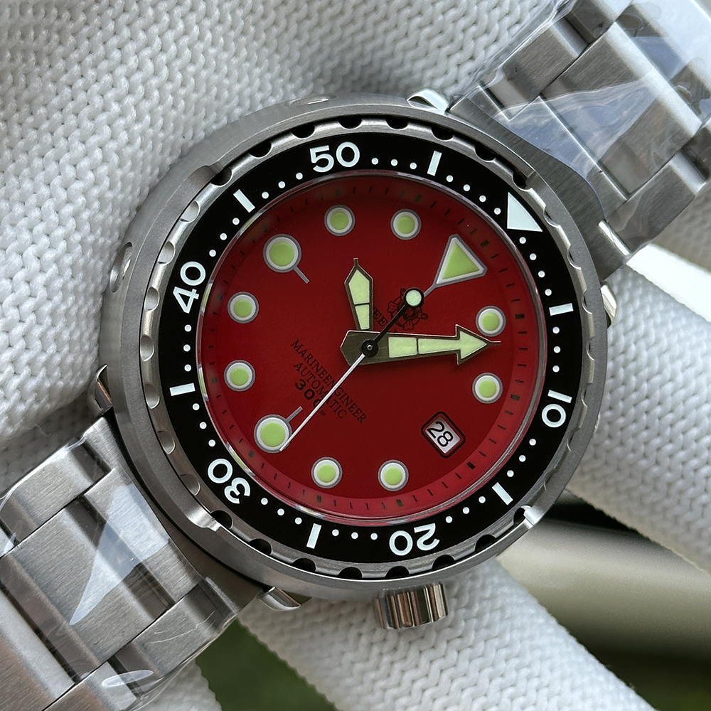 STEELDIVE Official SD1975 Red Sunray Dial 47.5mm Case 300M Waterproof Ceramic Bezel NH35 Automatic Mens Dive Watch
