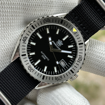 STEELDIVE Official SD1927 Steel Bezel 42MM Case Sapphire Glass 200M Waterproof NH35 Automatic Mens Sports Dive Watches