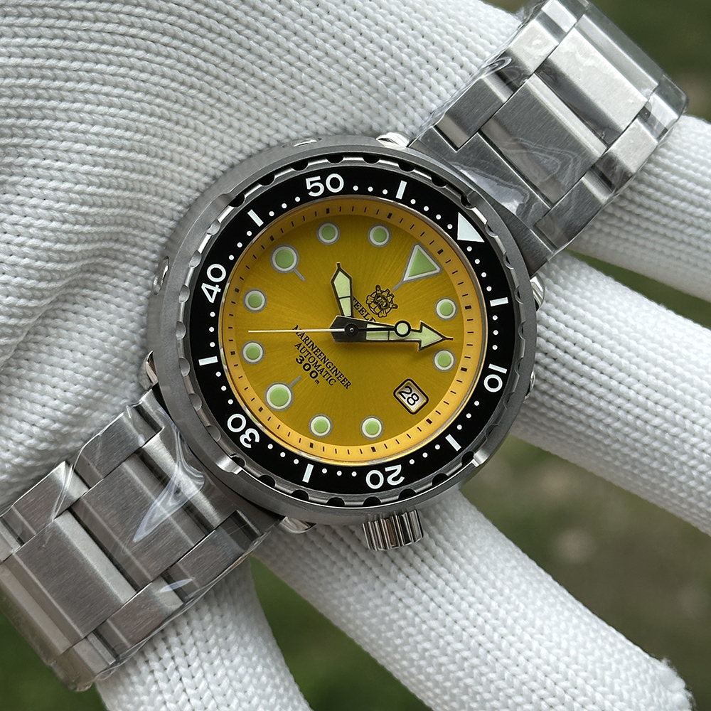STEELDIVE Official SD1975 Sunray Yellow Dial Swiss Luminous 300M Waterproof Sapphire Glass NH35 Automatic Mens Dive Watch