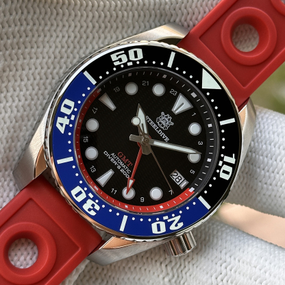 STEELDIVE Official SD1971GMT 44.9MM Swiss Luminous Ceramic Bezel Sapphire Glass 200M NH34 GMT Dive Watch