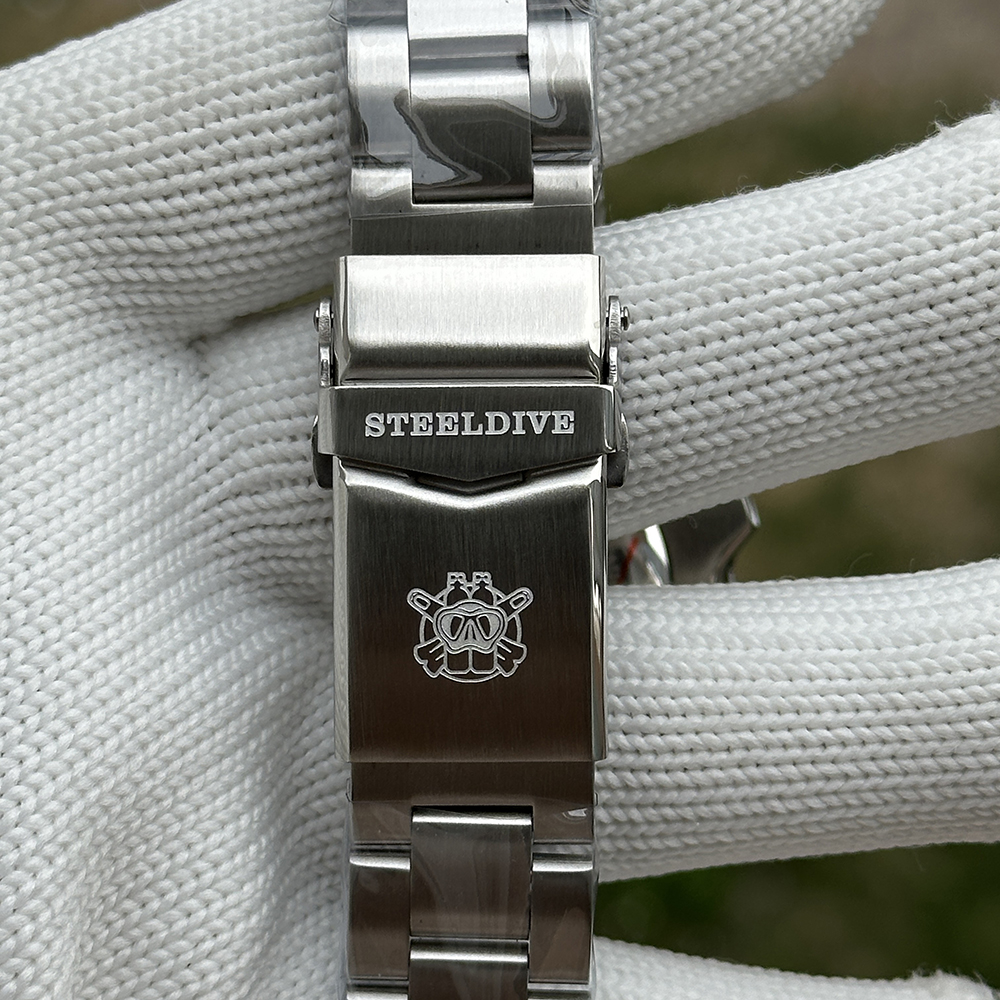 STEELDIVE Official SD1974 Pink Dial 43.8mm Luminous Ceramic Bezel Insert 200M Sapphire Glass NH35 Automatic Mens Dive Watch