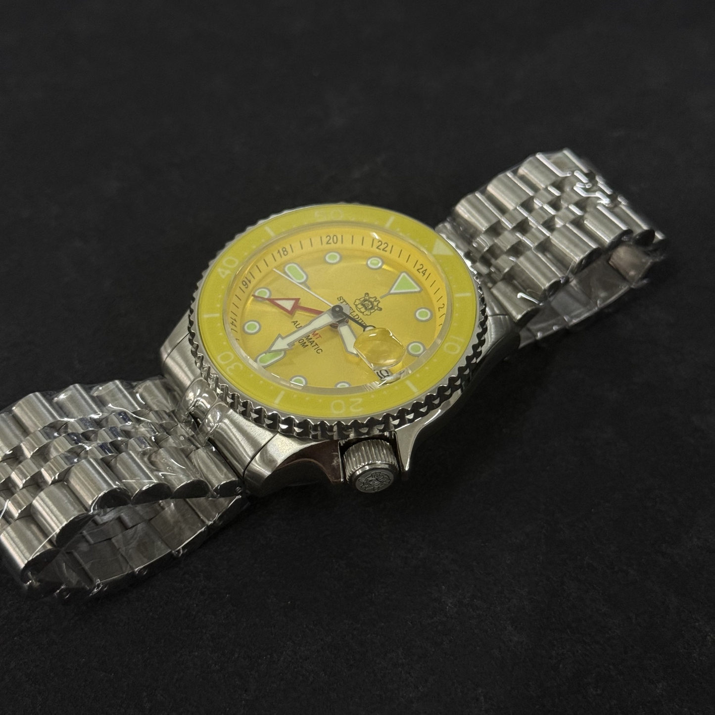 STEELDIVE Official SD1994C Yellow Personalized Design Japan NH34 GMT Watch