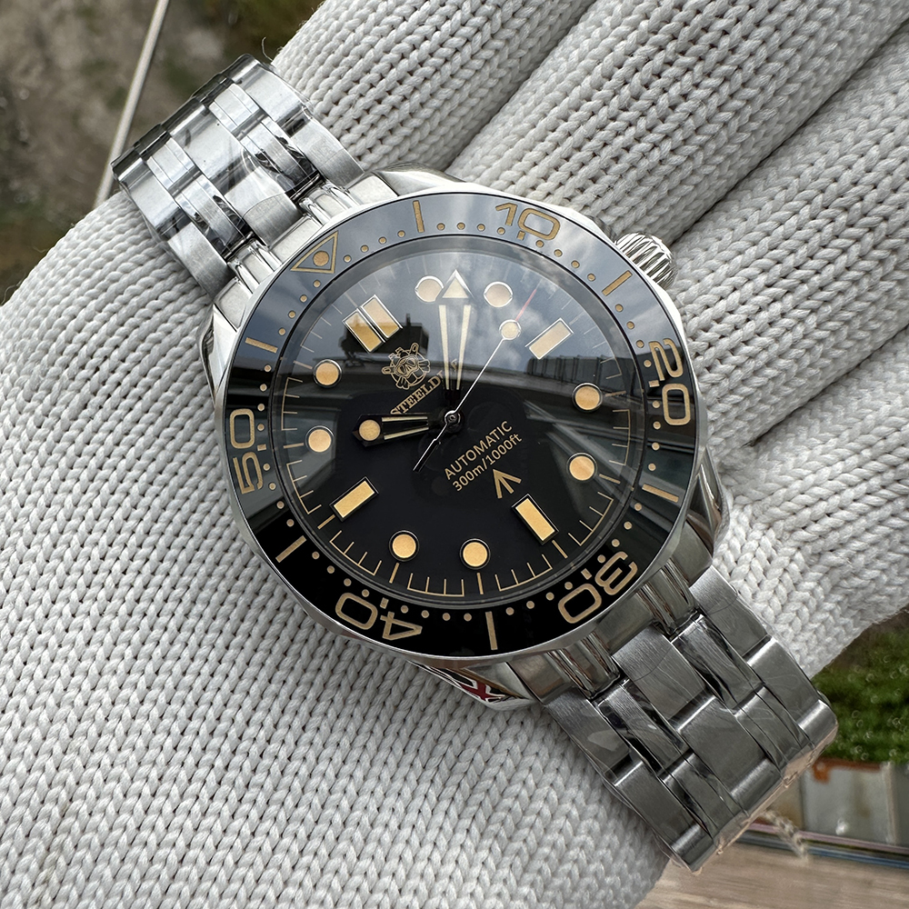STEELDIVE Official Dive Watch