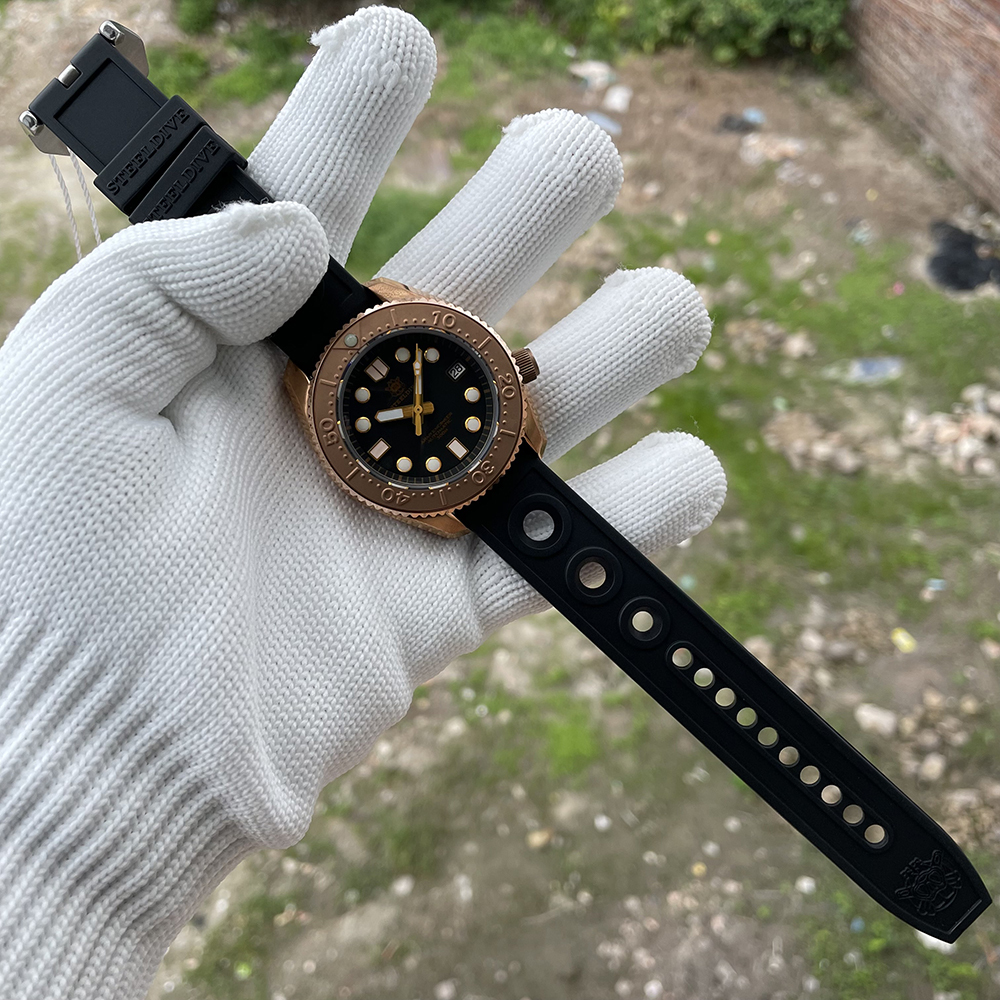 STEELDIVE Official SD1968S Swiss Luminous 44MM One-piece Bronze Case 300M Waetrproof Sapphire Glass NH35 Mens Dive Watch