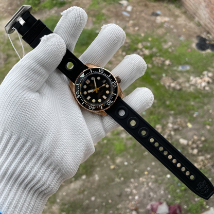 STEELDIVE Official SD1968S Swiss Luminous 44MM One-piece Bronze Case 300M Waetrproof Sapphire Glass NH35 Mens Dive Watch