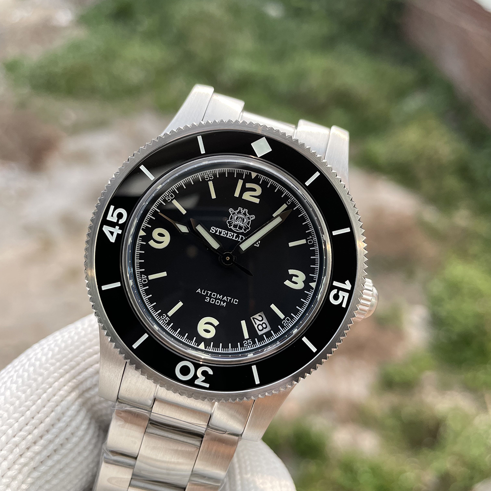 STEELDIVE Official SD1952 Date Function Black Dial 300M Waterproof NH35 Automatic Fifty Fathoms Dive Watch