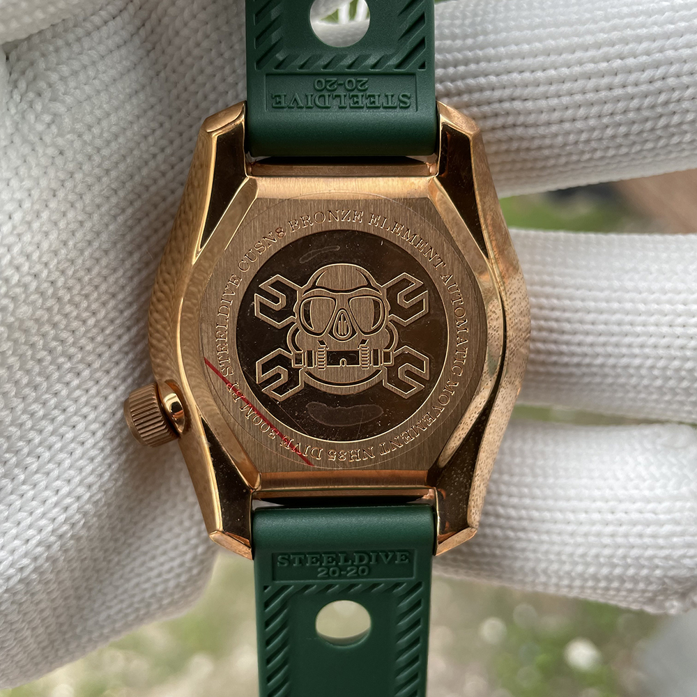 STEELDIVE Official SD1968S Swiss Luminous 44MM One-piece Bronze Case 300M Waetrproof Sapphire Glass NH35 Mens Dive Watch