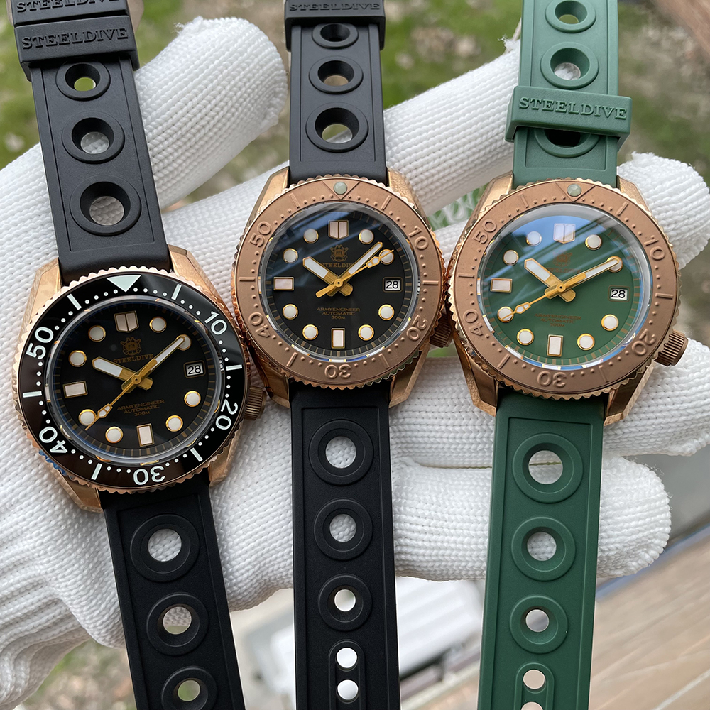 STEELDIVE Official SD1968S Swiss Luminous 44MM One-piece Bronze Case 300M Waetrproof Sapphire Glass NH35 Mens Dive Watch