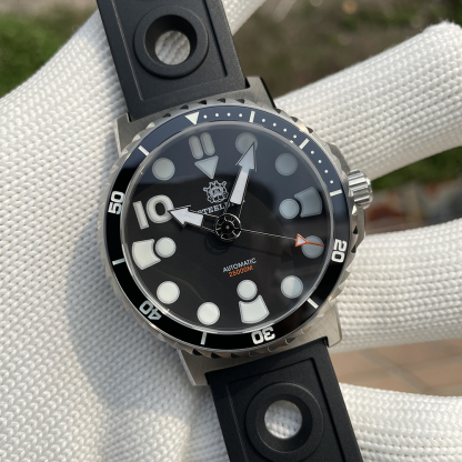 STEELDIVE Official SD1982 46.5MM Big Size Sapphire Glass NH35 Automatic Dive Watch