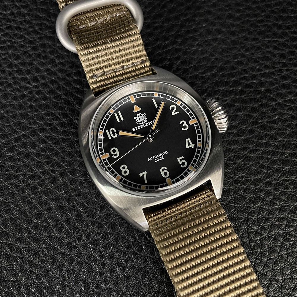 STEELDIVE Official SD1907 Small Size 36mm Case Sapphire Glass 200M Waterproof Automatic Dive Watch