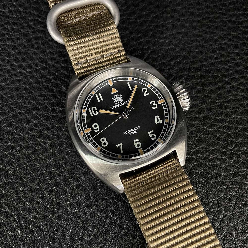 STEELDIVE Official SD1907 Small Size 36mm Case Sapphire Glass 200M Waterproof Automatic Dive Watch