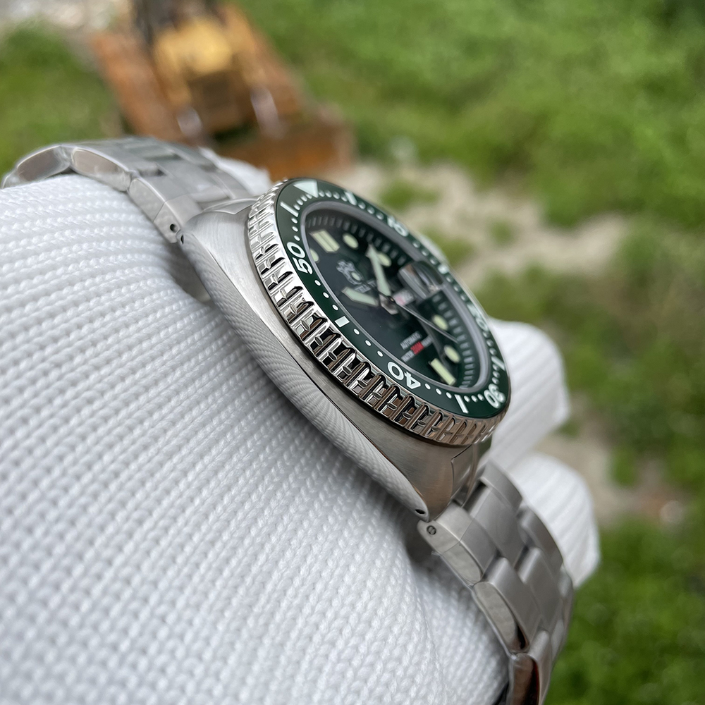 STEELDIVE Official SD1972 Day Function 200M Sapphire Glass NH36 Automatic Mens Dive Watch 