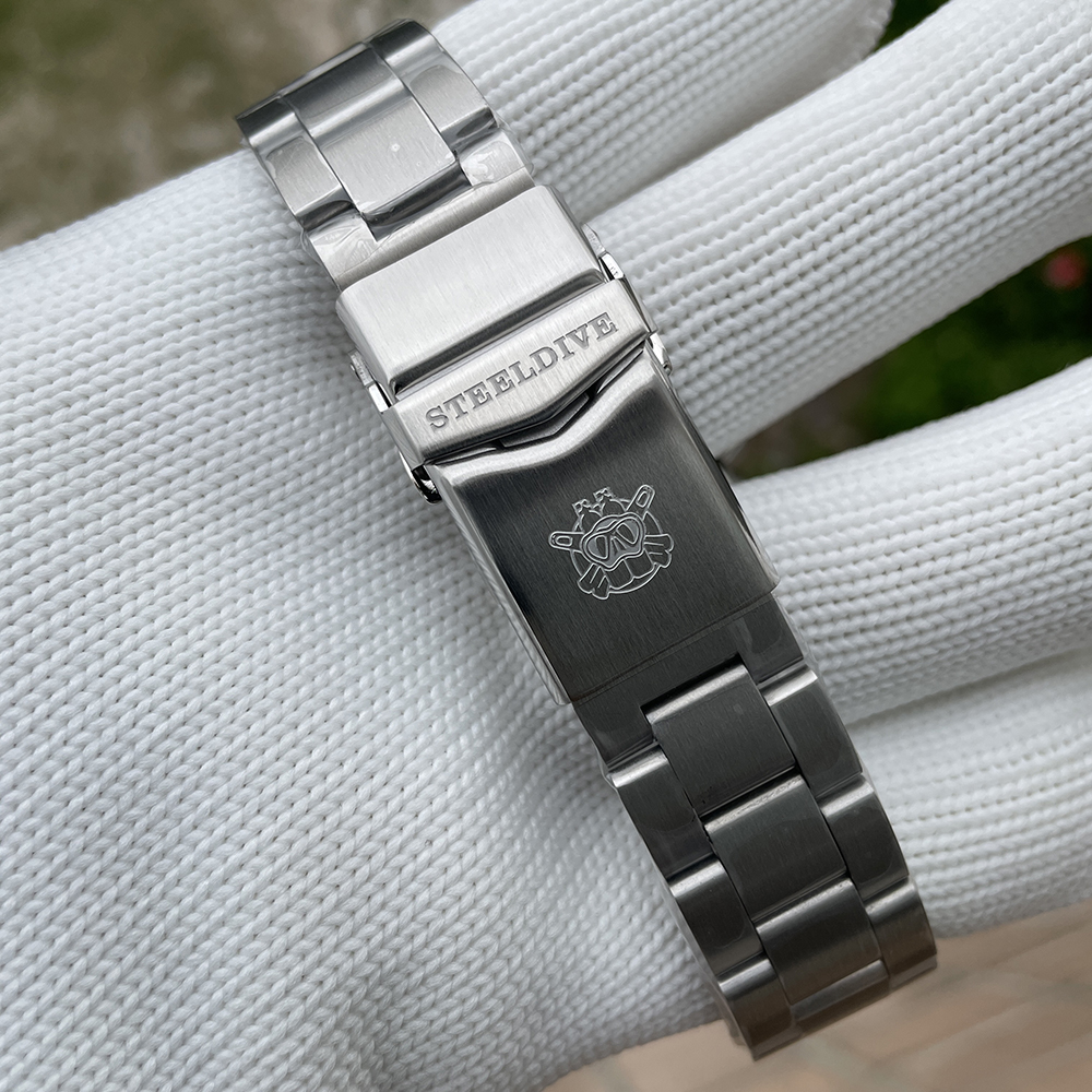 STEELDIVE Official SD1972 Day Function 200M Sapphire Glass NH36 Automatic Mens Dive Watch 