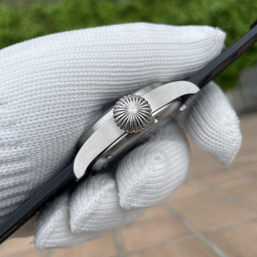 STEELDIVE Official SD1930 Date Function 43MM 200M Waterproof Sapphire Glass NH35 Automatic Movement Mens Dive Watch