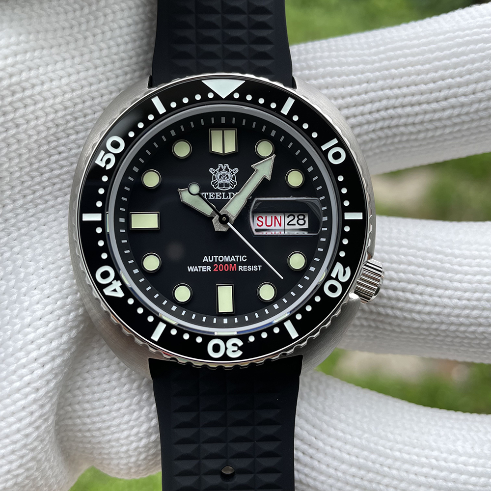 STEELDIVE Official SD1972 Swiss Luminous 200M Waterproof 45MM Sapphire Glass NH36 Automatic Dive Watch