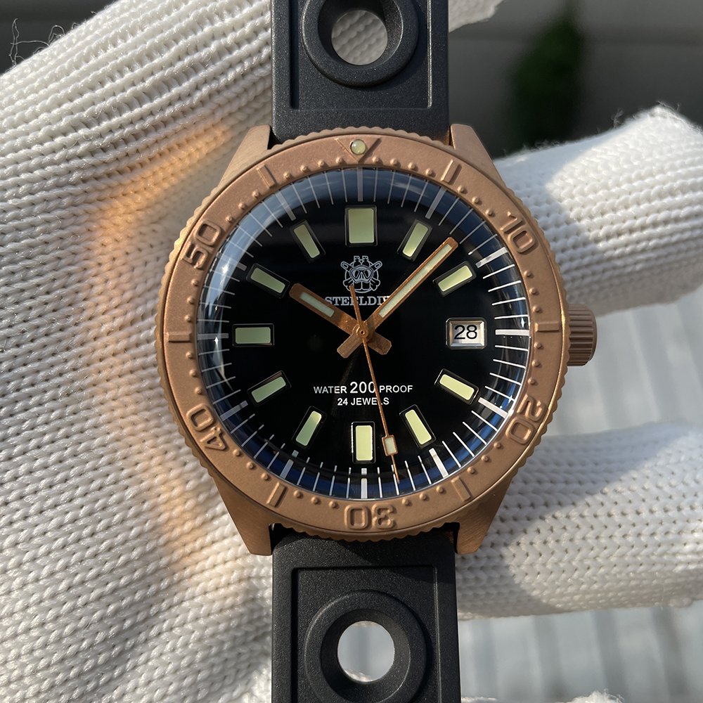 STEELDIVE Official SD1962S Black Dial Swiss Luminous Bronze Ceramic Bezel 41.9MM Solid Bronze NH35 Automatic Mens Sports Watch 200M