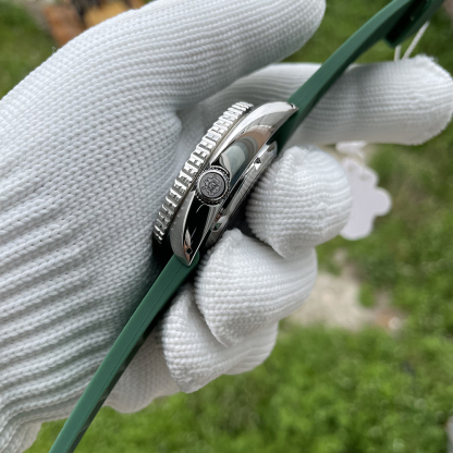 STEELDIVE Official SD1972 Swiss Luminous 200M Waterproof 45MM Sapphire Glass NH36 Automatic Dive Watch