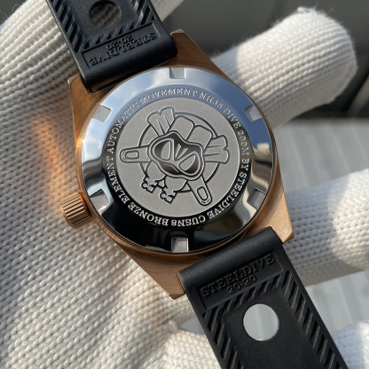 STEELDIVE Official SD1962S Black Dial Swiss Luminous Bronze Ceramic Bezel 41.9MM Solid Bronze NH35 Automatic Mens Sports Watch 200M