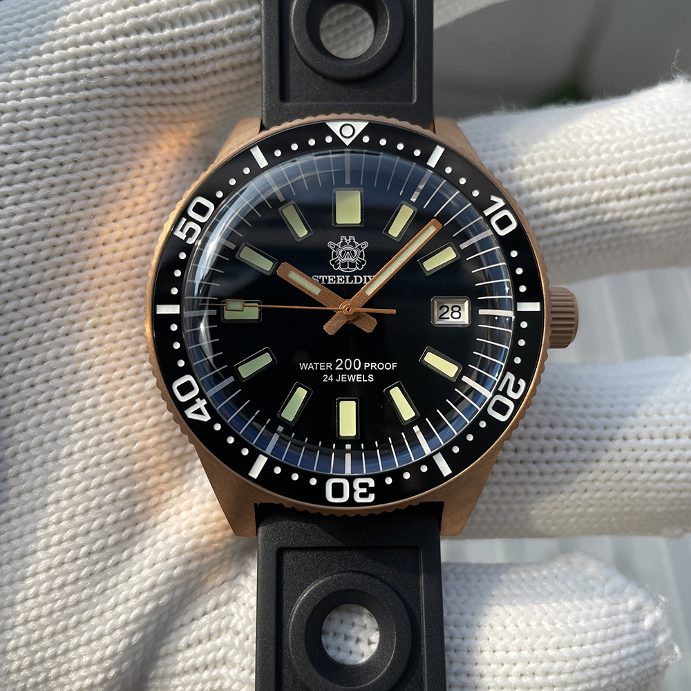 STEELDIVE Official SD1962S Black Dial Swiss Luminous Bronze Ceramic Bezel 41.9MM Solid Bronze NH35 Automatic Mens Sports Watch 200M