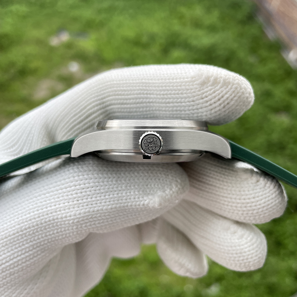 STEELDIVE Official SD1940 Blue Dial 39mm Small Size Swiss Luminous Sapphire glass 200M Waterproof NH35 Automatic Pilot Watch Dive