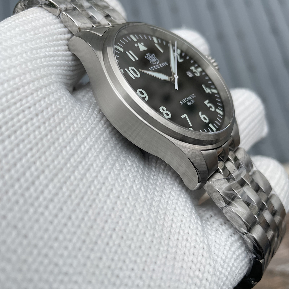 STEELDIVE Official SD1930 Date Function 43MM 200M Waterproof Sapphire Glass NH35 Automatic Movement Mens Dive Watch