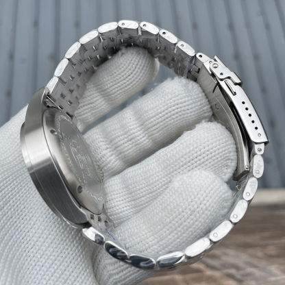 STEELDIVE Official SD1930 Date Function 43MM 200M Waterproof Sapphire Glass NH35 Automatic Movement Mens Dive Watch