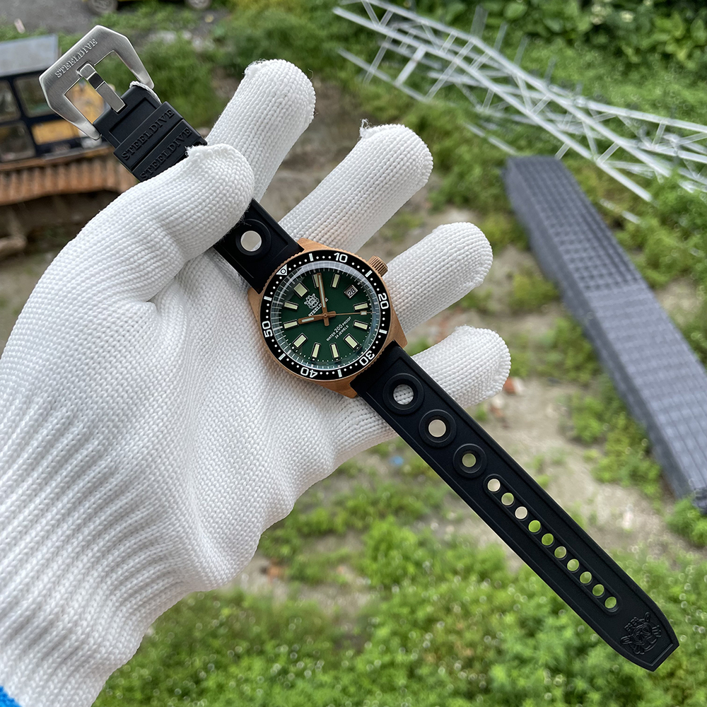 STEELDIVE Official SD1962S Swiss C3 Luminous 200M NH35 Automatic Movement Solid Bronze Case Mens Dive Watch