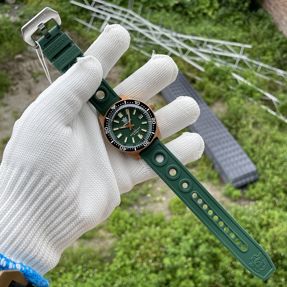 STEELDIVE Official SD1962S Swiss C3 Luminous 200M NH35 Automatic Movement Solid Bronze Case Mens Dive Watch