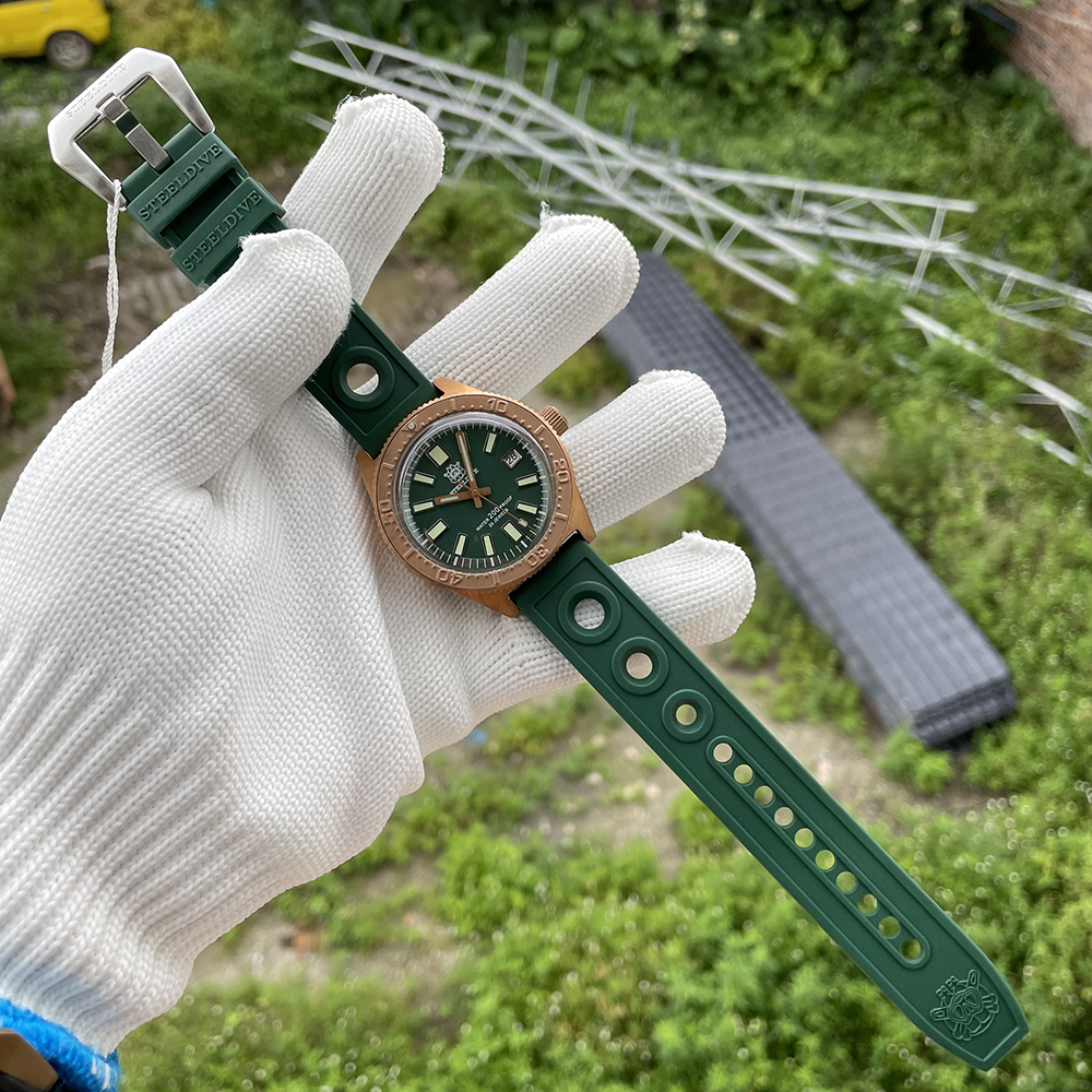 STEELDIVE Official SD1962S Swiss C3 Luminous 200M NH35 Automatic Movement Solid Bronze Case Mens Dive Watch