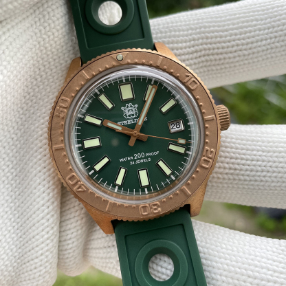 STEELDIVE Official SD1962S Swiss C3 Luminous 200M NH35 Automatic Movement Solid Bronze Case Mens Dive Watch