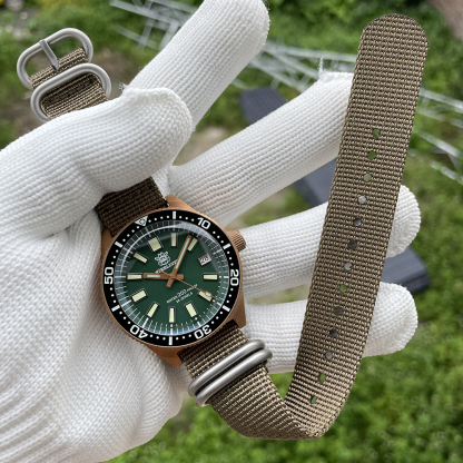 STEELDIVE Official SD1962S Swiss C3 Luminous 200M NH35 Automatic Movement Solid Bronze Case Mens Dive Watch