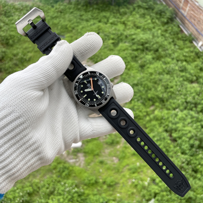 STEELDIVE Official SD1979 42mm Case Swiss Luminous Ceramic Bezel Sapphire Glass NH35 200M Waterproof Dive Watch Men