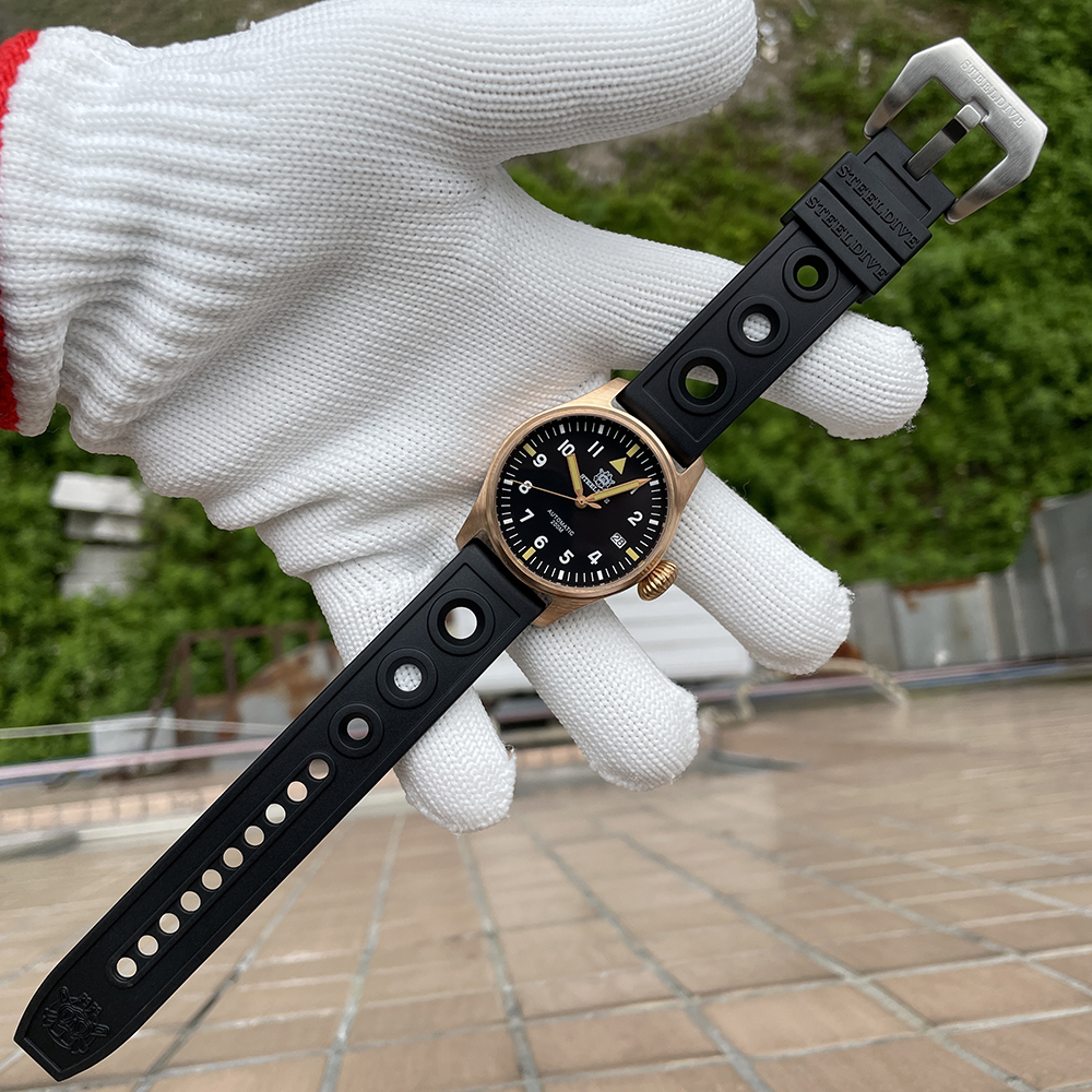STEELDIVE Official SD1928S Small Size 39MM Solid Bronze Sapphire Glass  200M Waterproof NH35 Automatic Mens Dive Watch