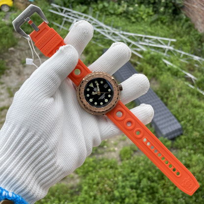 STEELDIVE Official SD1975S V2 Swiss C3 Green Luminous 300M Waterproof NH35 Automatic Movement 47.5mm Mens Dive Watch