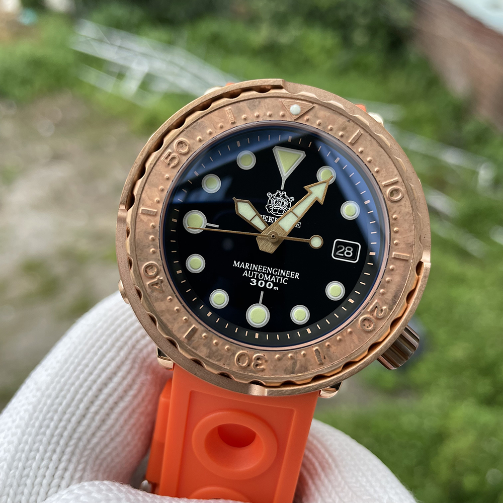 STEELDIVE Official SD1975S V2 Swiss C3 Green Luminous 300M Waterproof NH35 Automatic Movement 47.5mm Mens Dive Watch