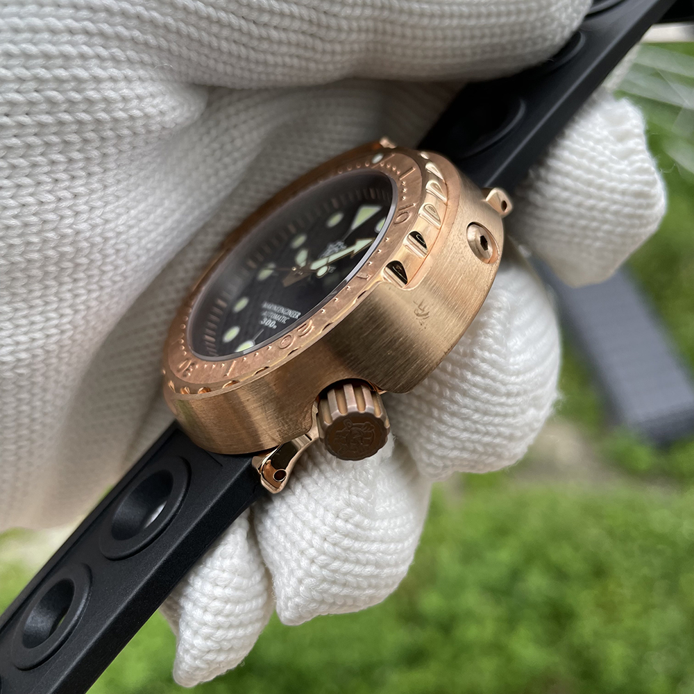 STEELDIVE Official SD1975S V2 Swiss C3 Green Luminous 300M Waterproof NH35 Automatic Movement 47.5mm Mens Dive Watch