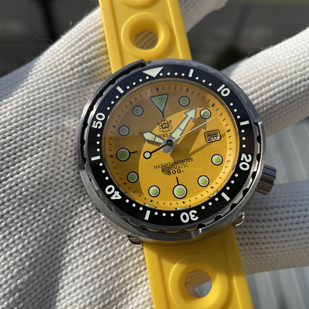 STEELDIVE Official SD1975 Matte Yellow Dial Swiss Luminous 300M Waterproof Sapphire Glass NH35 Automatic Mens Dive Watch