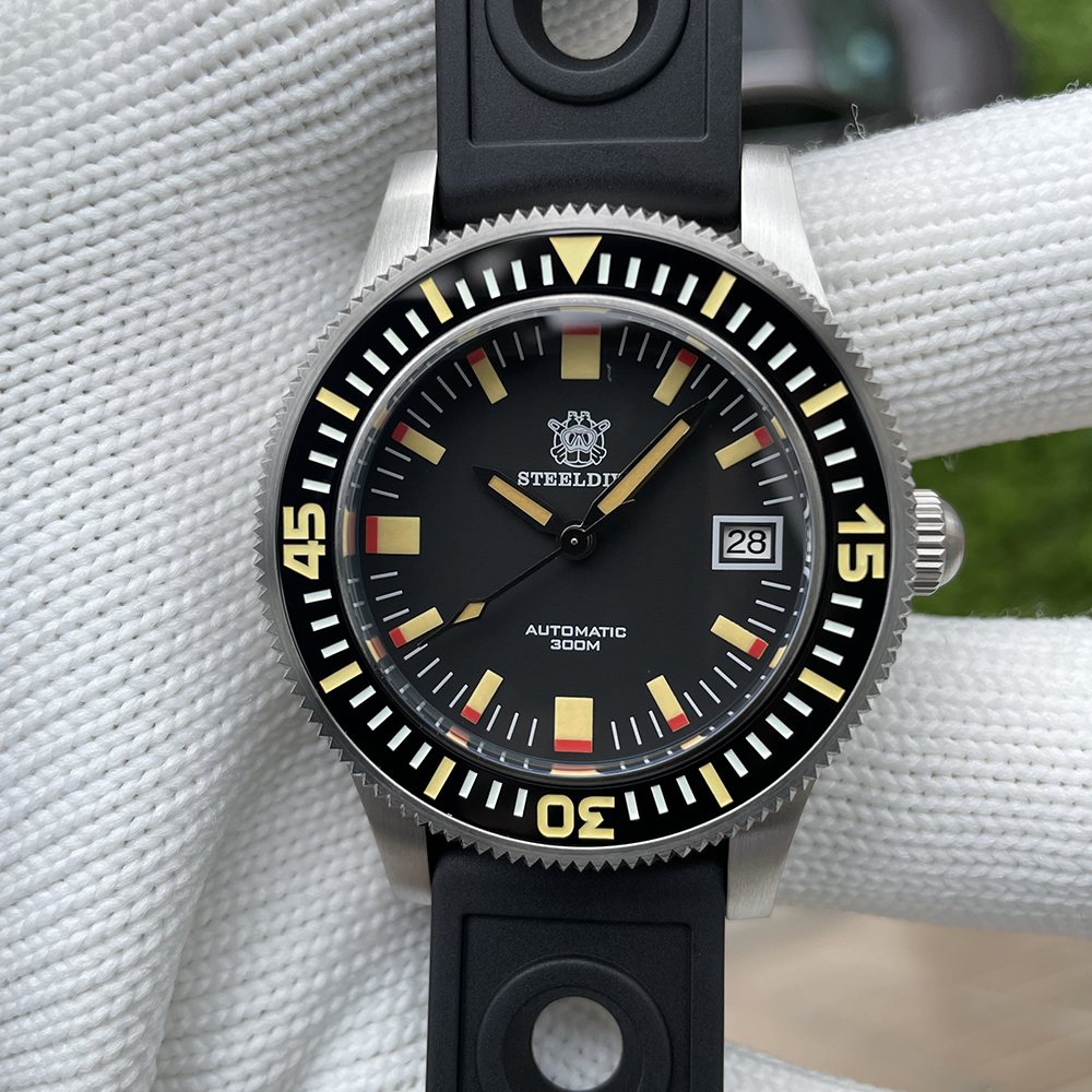 STEELDIVE Official SD1952T Super Luminous NH35 Automatic Sapphire Glass 300M Dive Watch for Men