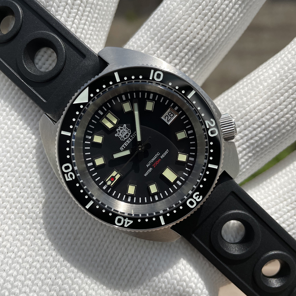 STEELDIVE Official SD1977 42MM Thin Abalone Mechanical Watches AR Coating Sapphire Glass NH35 Automatic 200M Waterproof Dive Watch