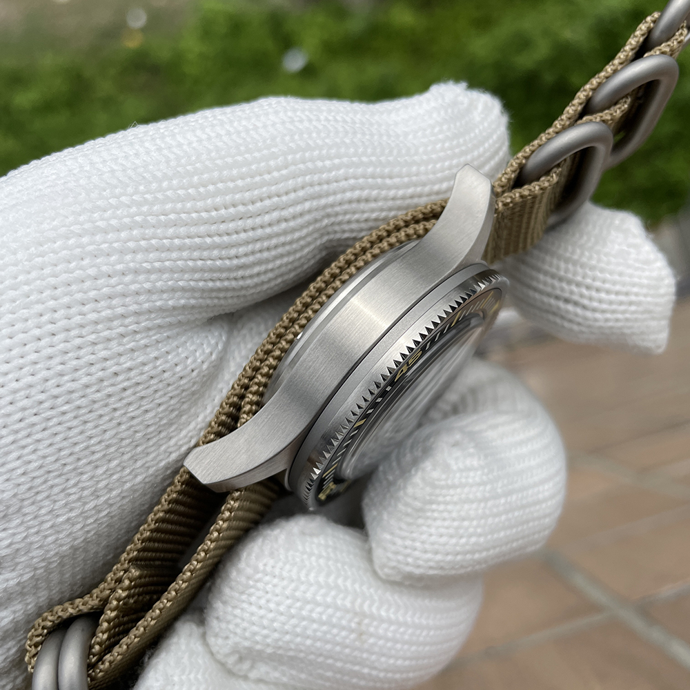 STEELDIVE Offiicial SD1952T Top Brand 300M Waterproof NH35 Automatic Mens Dive Watch