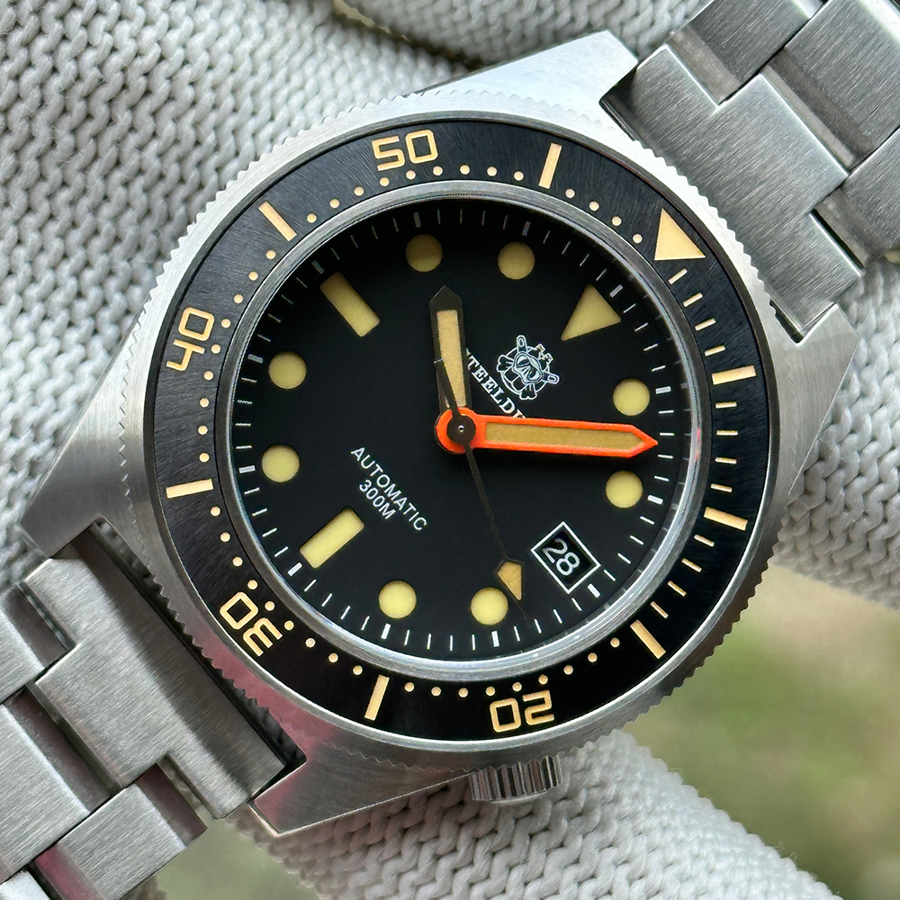 STEELDIVE  SD1929V Black Dial | Japan NH35 Automatic Watch Front Picture