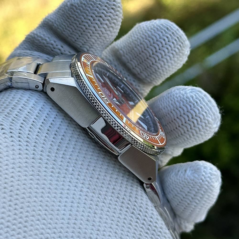 Steeldive SD1961 Orange Side View