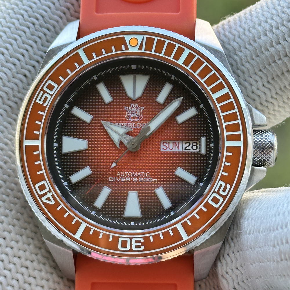 Steeldive SD1961 Orange Dial With luminous Markers