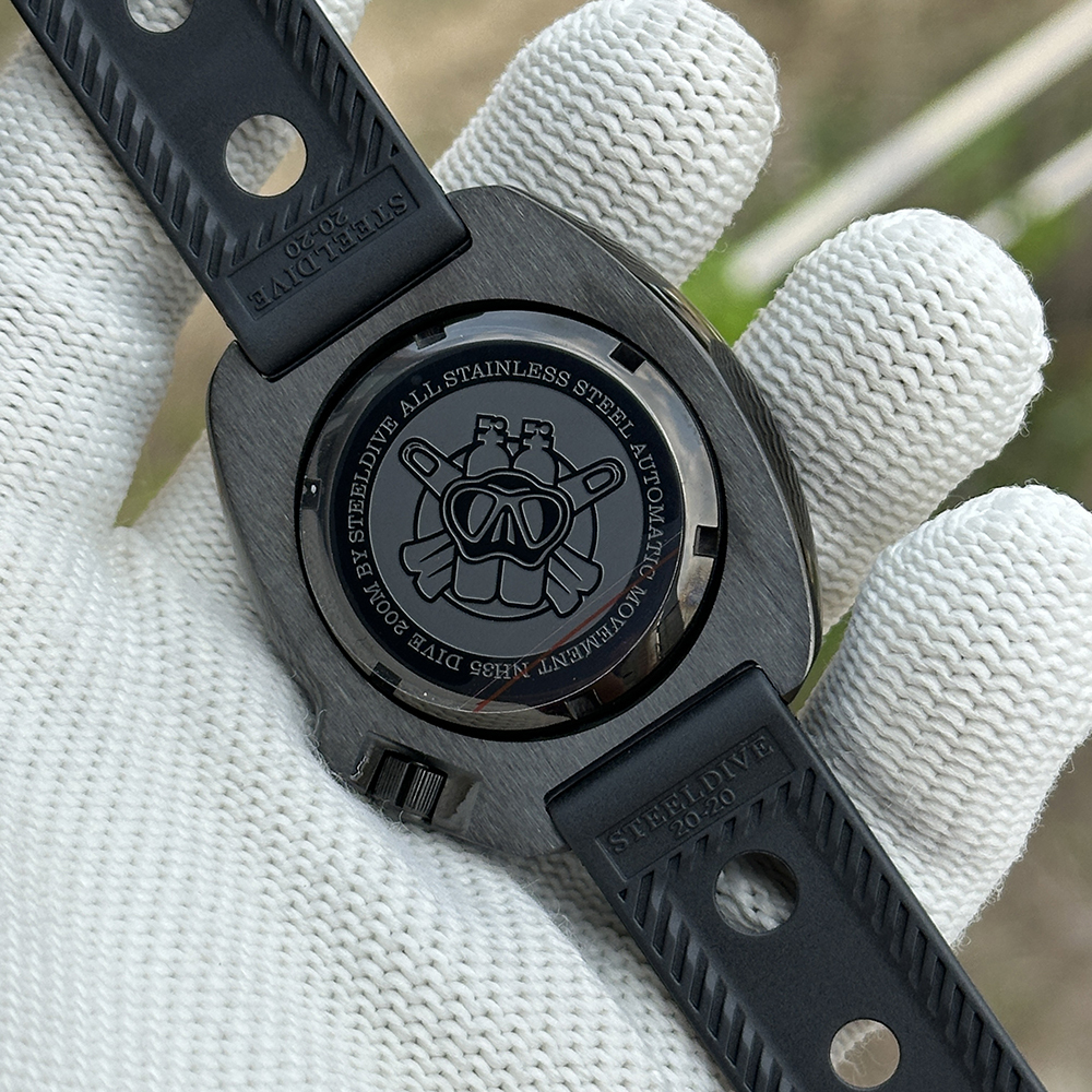 Steeldive SD1970X Black Case Watch - Black Case Back