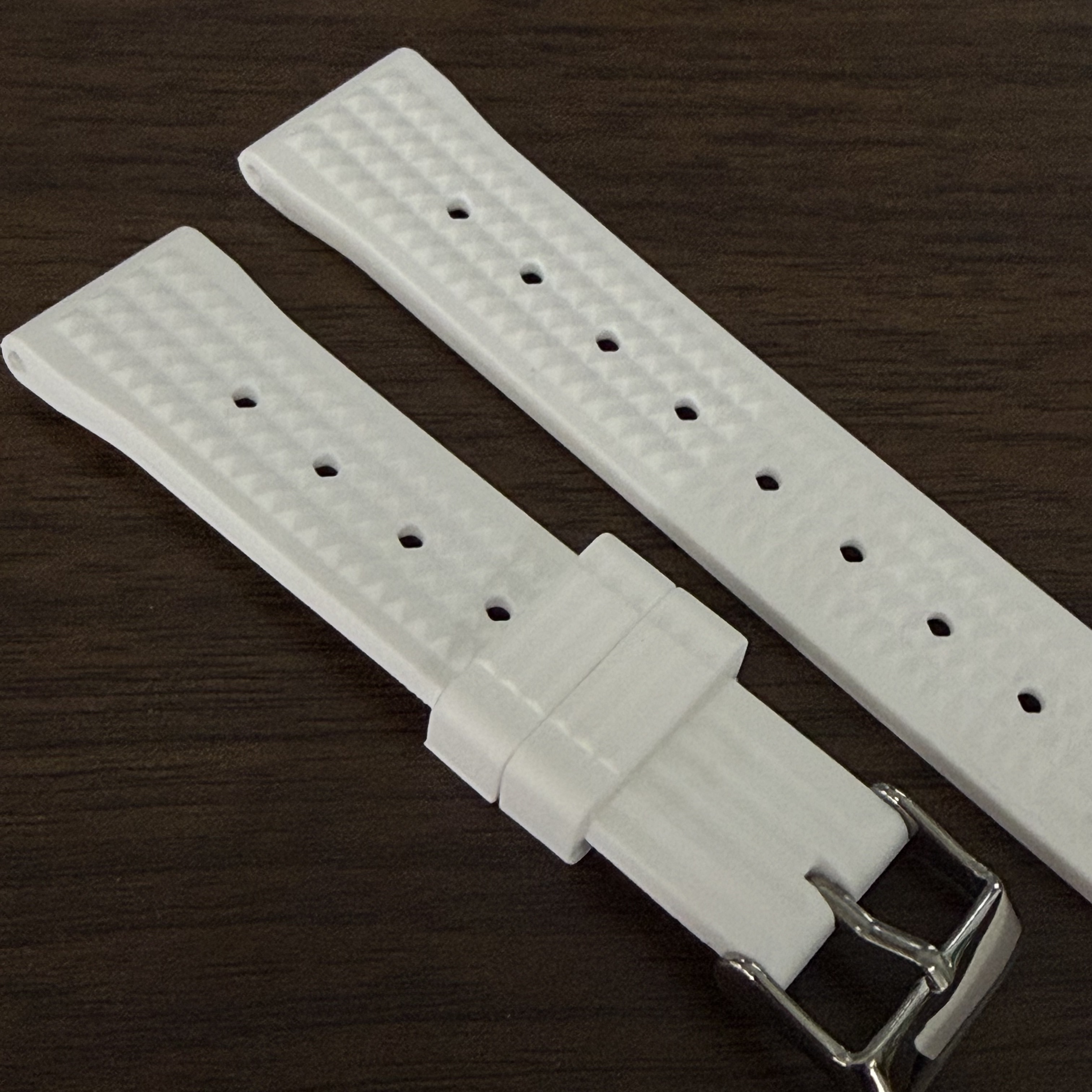 STEELDIVE Official No Logo 20mm Soft White Silicone Replacement Strap 