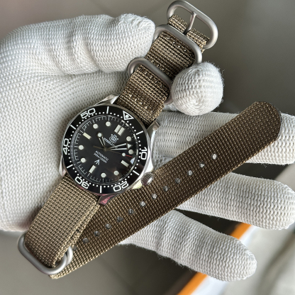 STEELDIVE Offiical SD1957L NH35 Blue Luminous Sea Ghost Watch 300m Waterproof