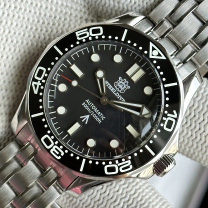Steeldive SD1957L 300m  Dive Watch