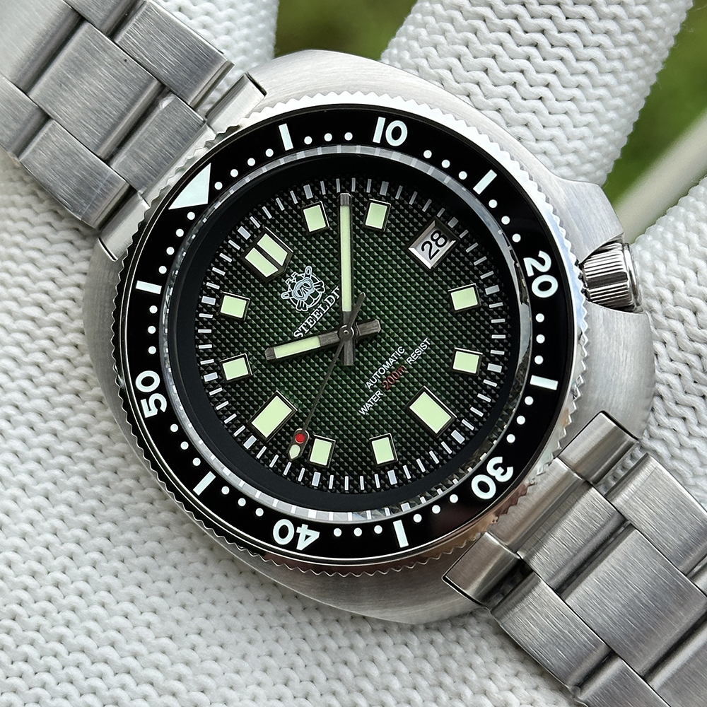 STEELDIVE Official SD1970F Green Capatain Willard / NH35 Automatic Watch