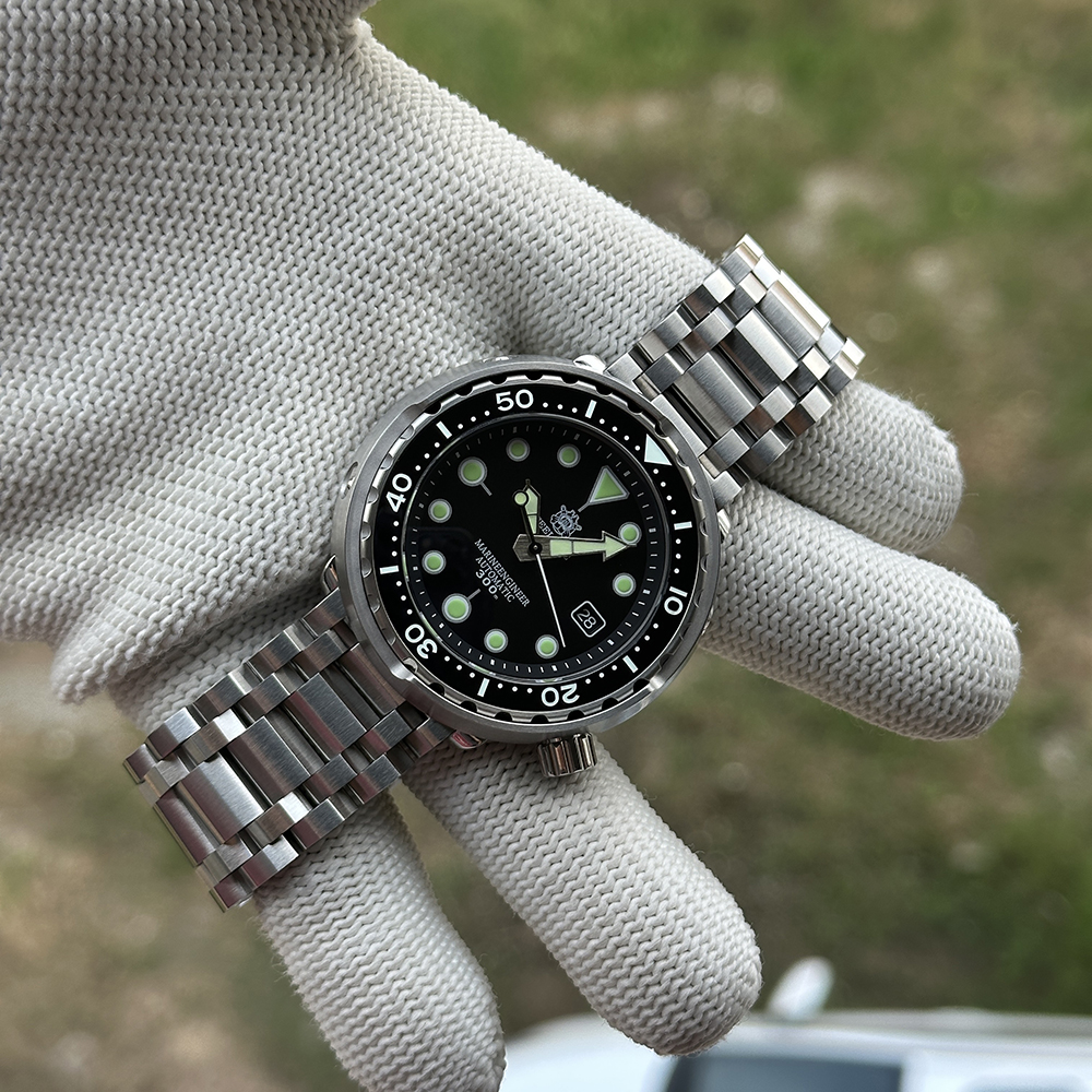 STEELDIVE Official SD1975K Japan NH35 Black Tuna Watch on Tank Bracelet